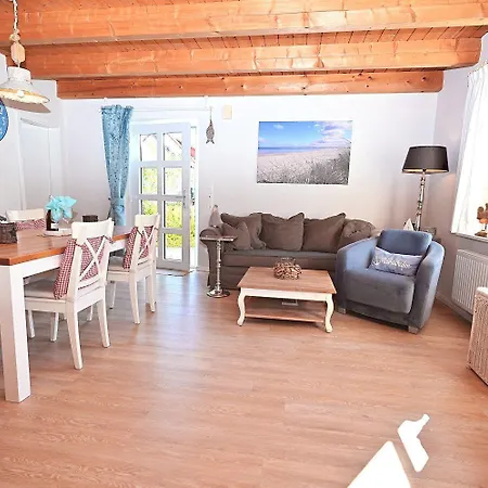 Ferienhaus-strandlaeufer-sehlendorf בית נופש