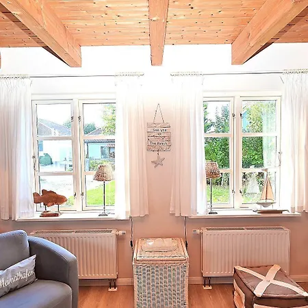 Holiday home Ferienhaus-strandlaeufer-sehlendorf Blekendorf